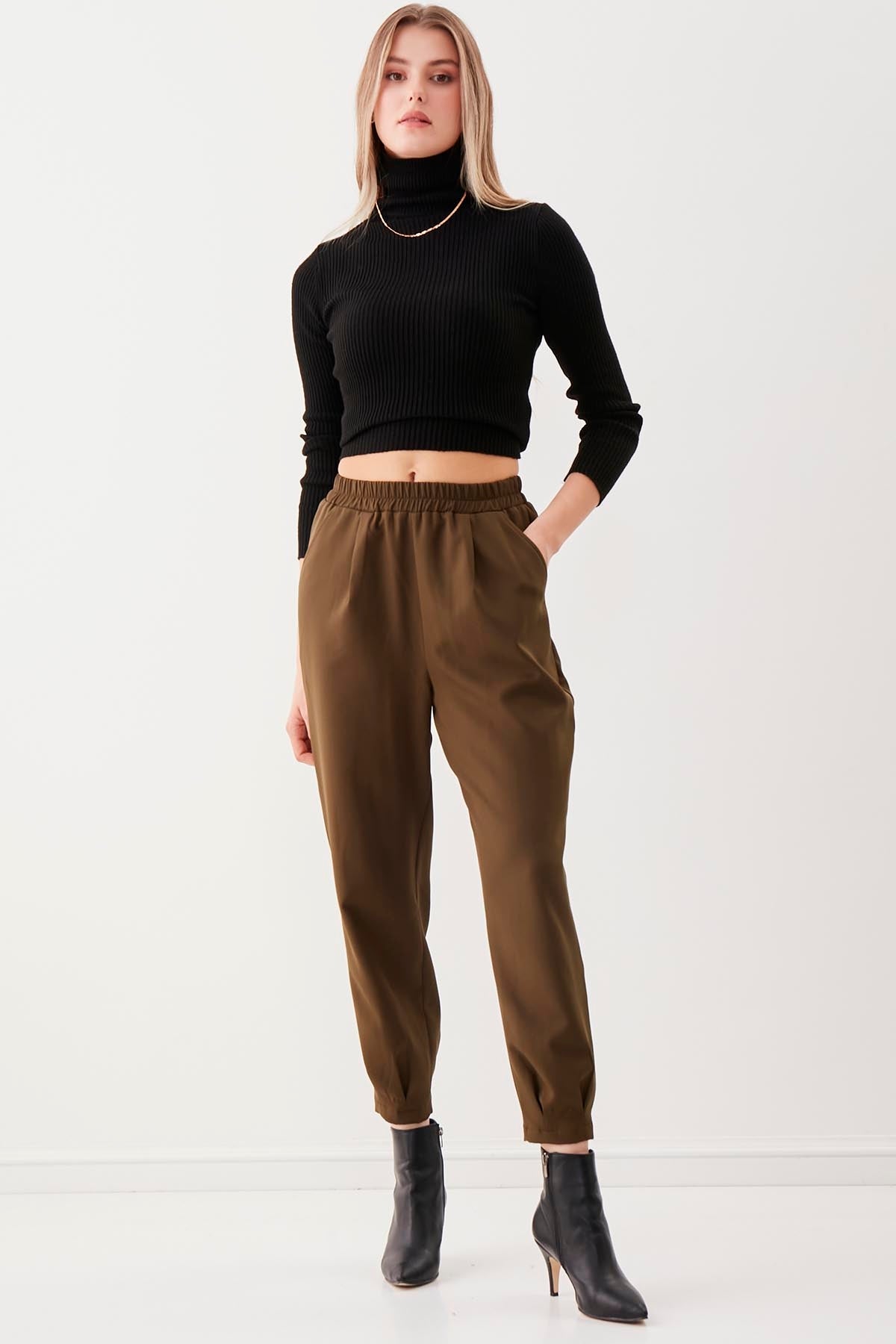 PLEATED TROUSERS