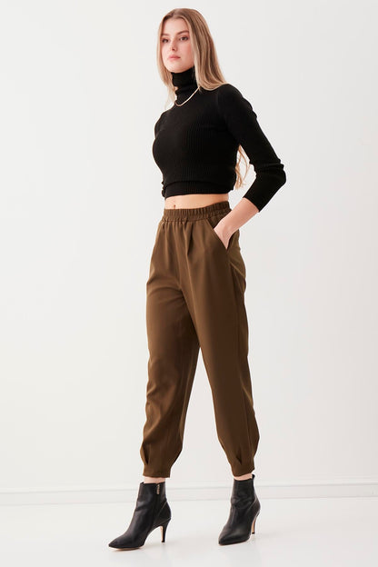 PLEATED TROUSERS