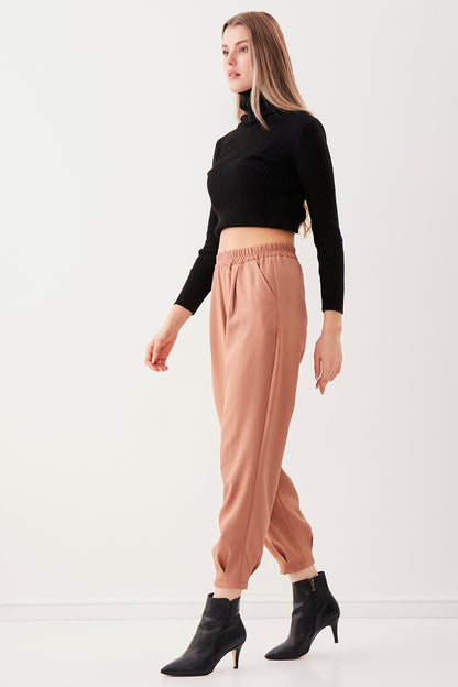 PLEATED TROUSERS