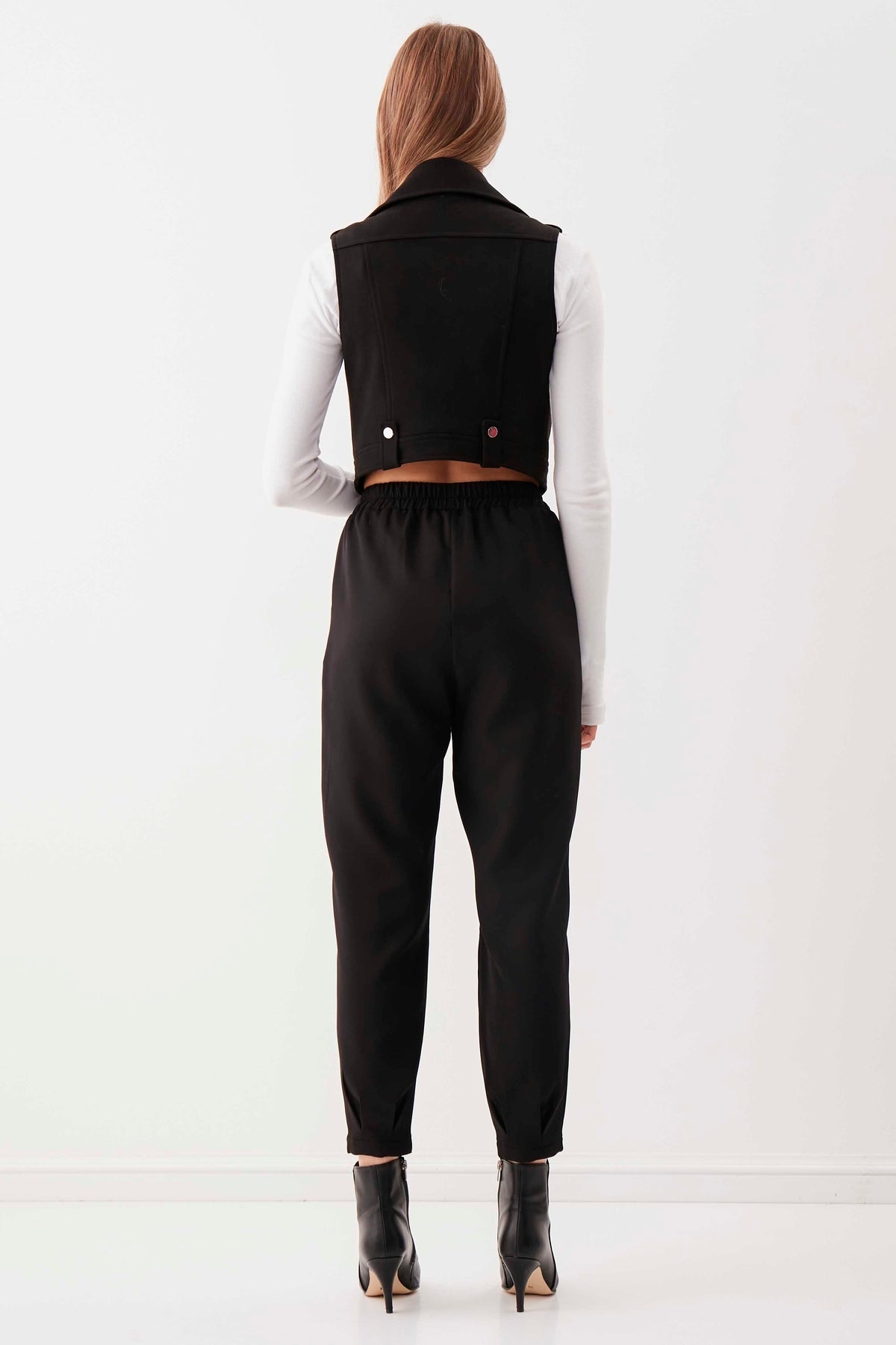 PLEATED TROUSERS