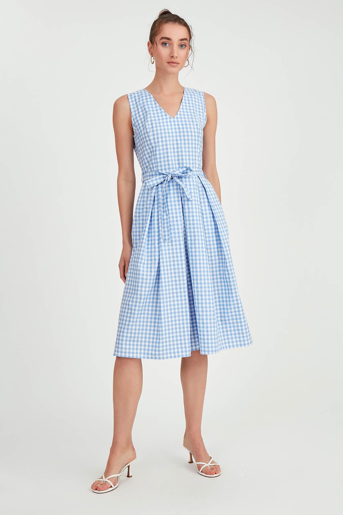 CHECKERED PATTERN BELT DRESS