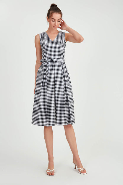 CHECKERED PATTERN BELT DRESS