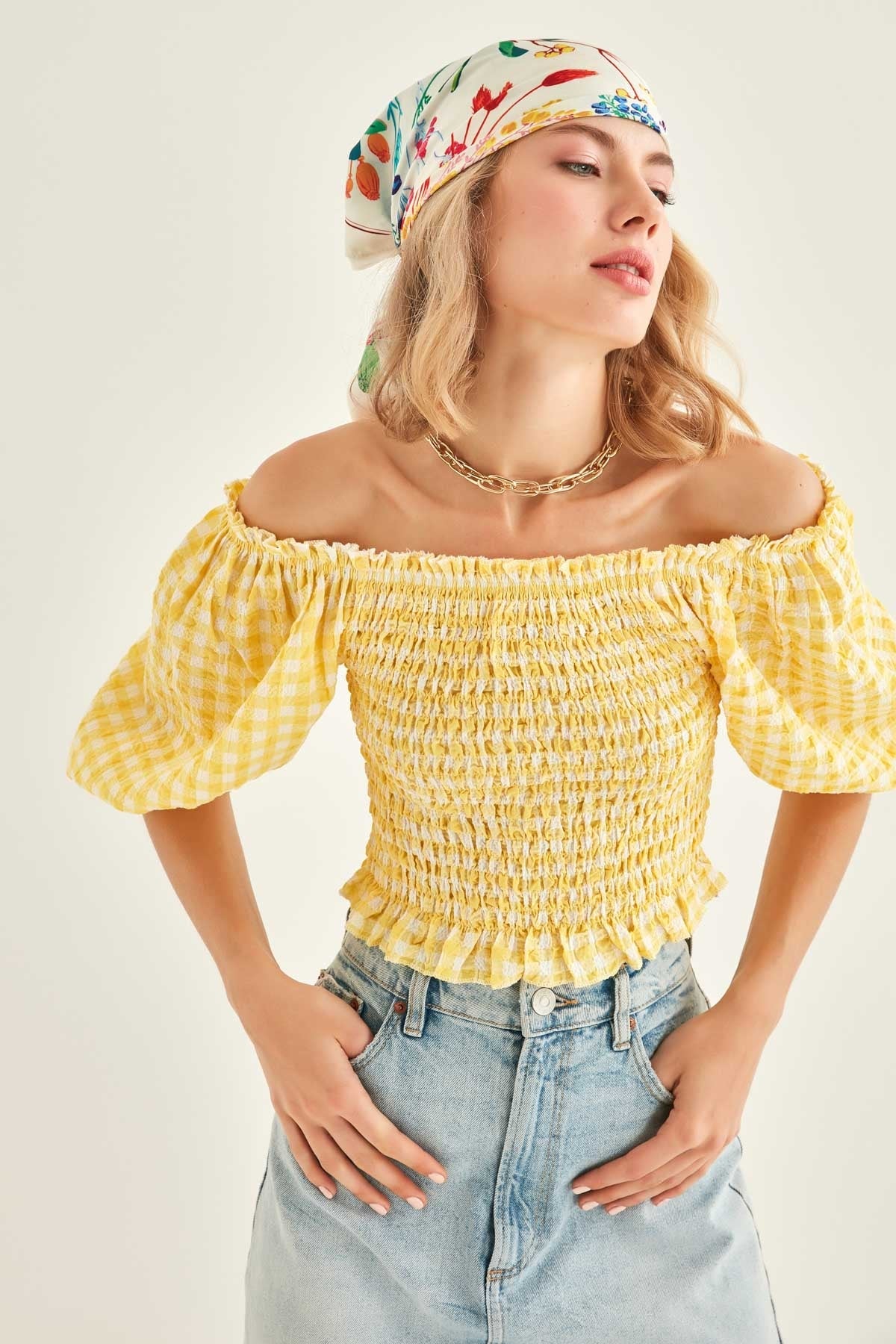 CHECKERED PATTERN COILED BLOUSE