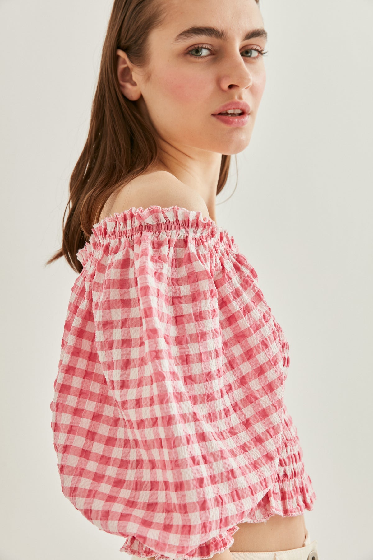 CHECKERED PATTERN COILED BLOUSE