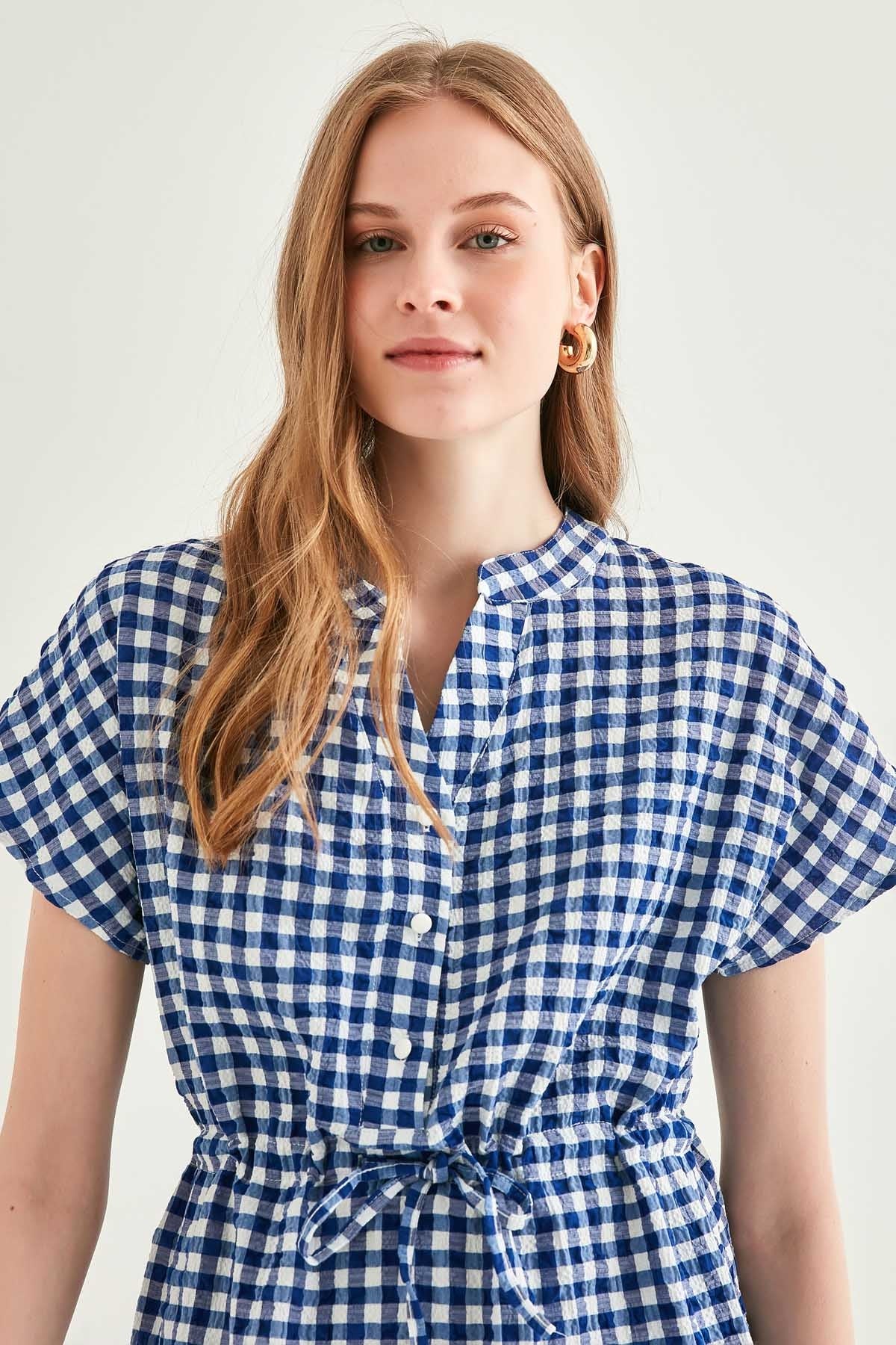 CHECKERED PATTERNED BELT-BENT LOW SLEEVE DRESS