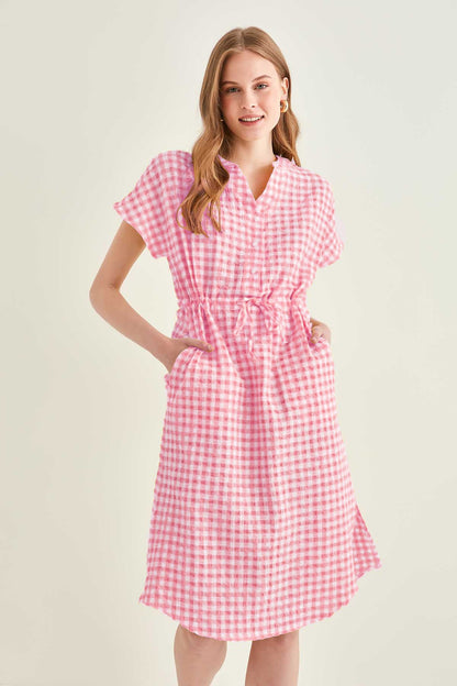CHECKERED PATTERNED BELT-BENT LOW SLEEVE DRESS