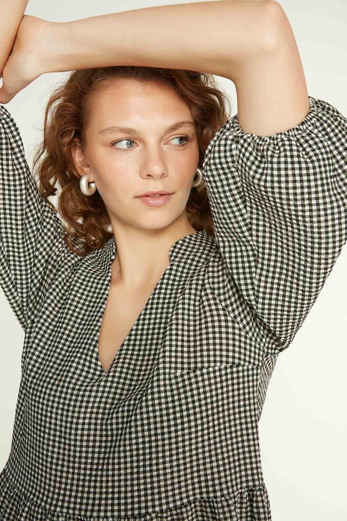 CHECKERED PATTERNED CLOTH DRESS