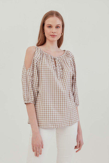 CHECKERED SLIT SHOULDER BLOUSE
