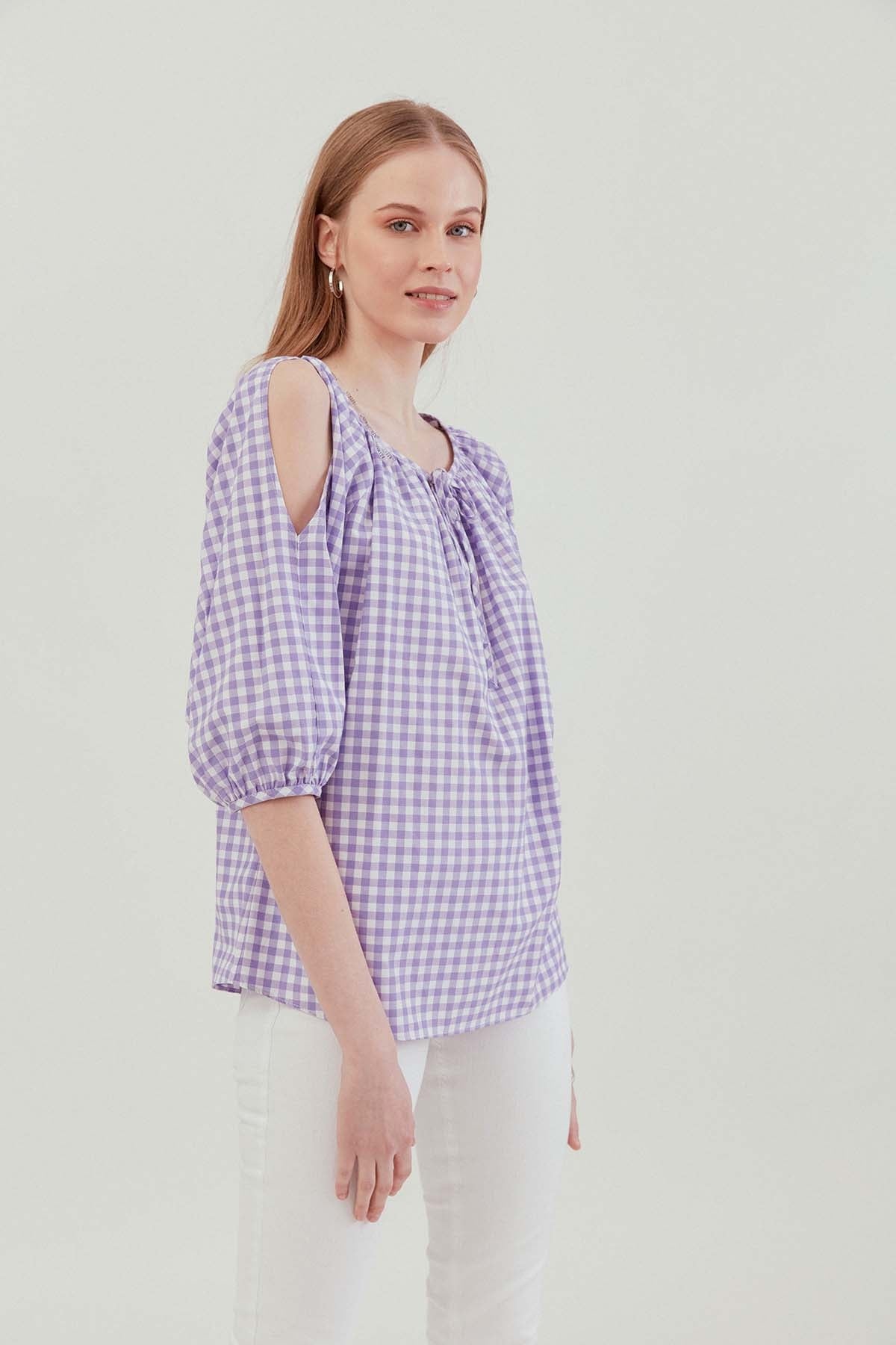 CHECKERED SLIT SHOULDER BLOUSE