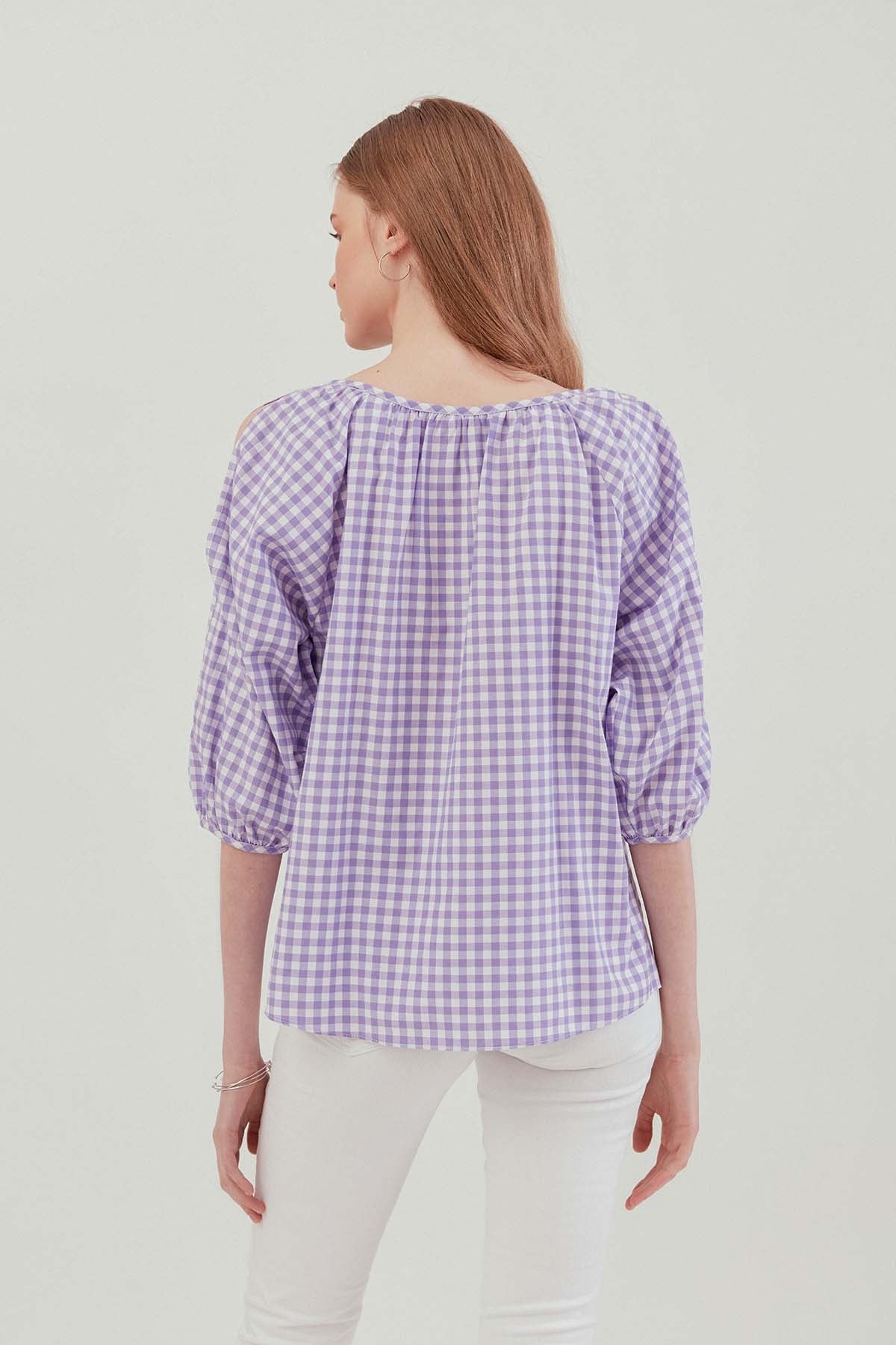 CHECKERED SLIT SHOULDER BLOUSE