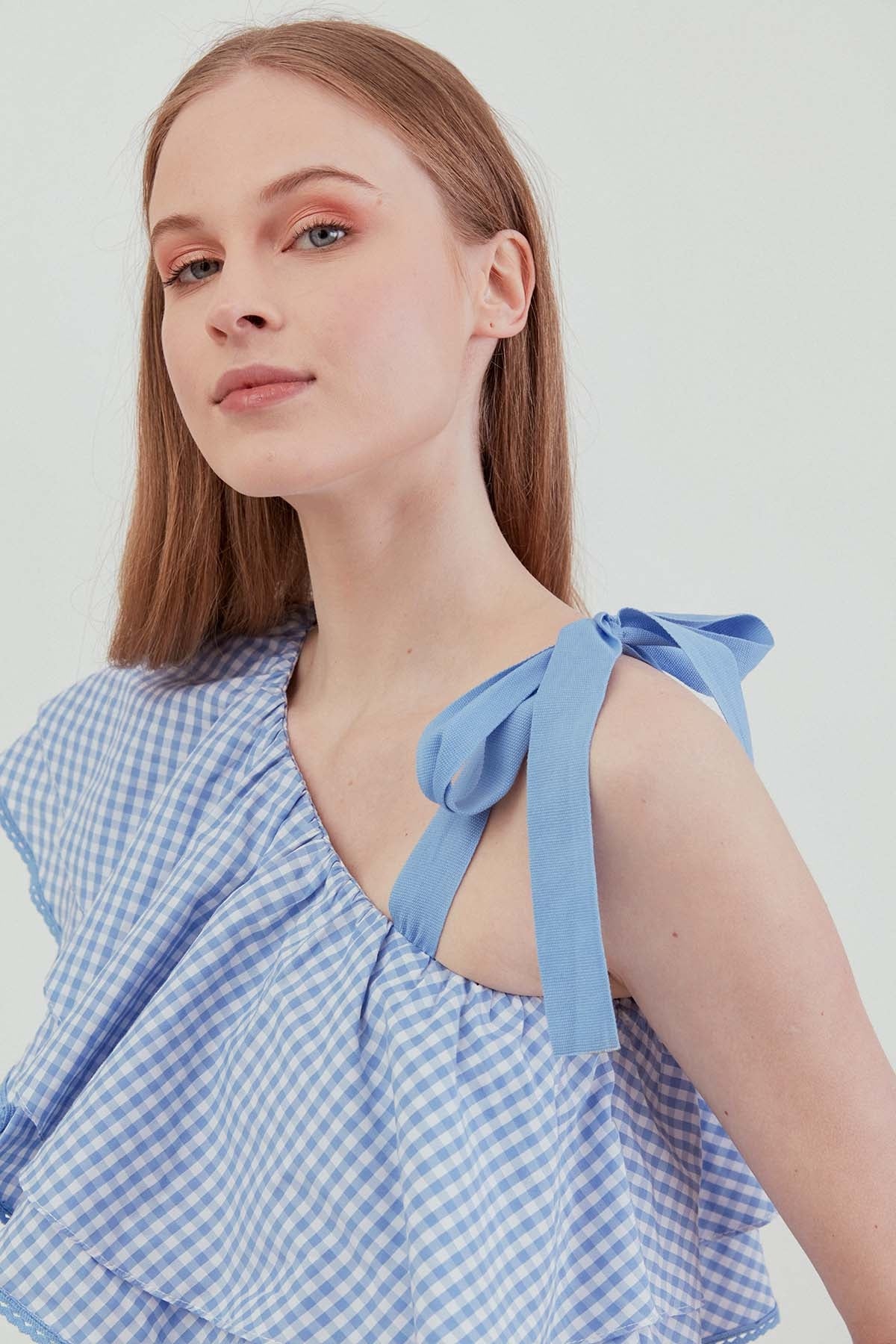 CHECKERED SINGLE SHOULDER BLOUSE
