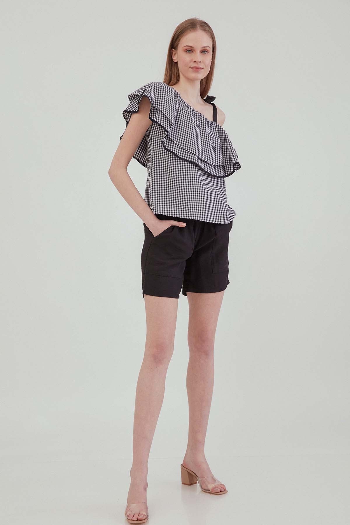 CHECKERED SINGLE SHOULDER BLOUSE