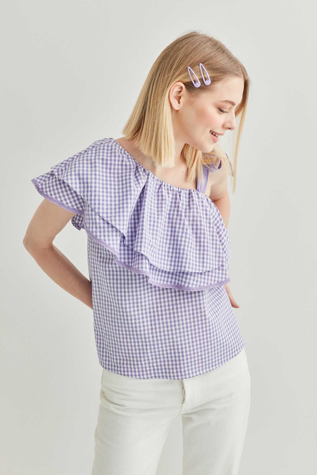 CHECKERED SINGLE SHOULDER BLOUSE