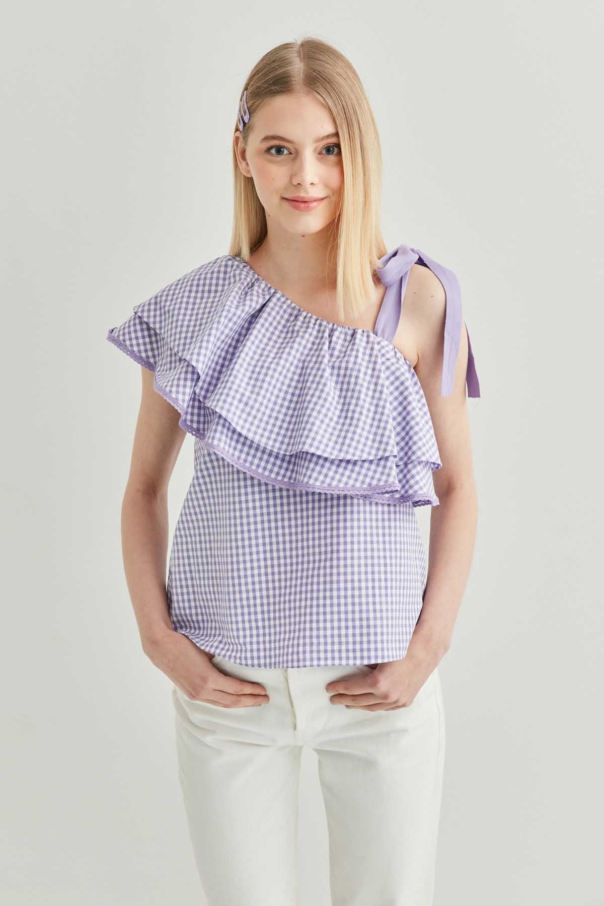 CHECKERED SINGLE SHOULDER BLOUSE