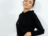 Black Long Sleeve Comfort Fit Hooded Women's Sweatshirt - 97115