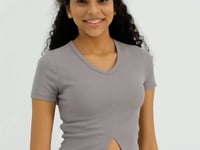 Gri Basic Front Slit V Neck Women's Crop Top T-Shirt - 97206