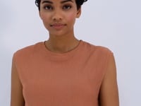 Cinnamon O Collar Sleeveless Stretchy Waist Crinkle Fabric Women's Crop Top T-Shirt - 97226