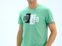 Elvis Water Green Standard Fit Men's T-Shirt - 88218