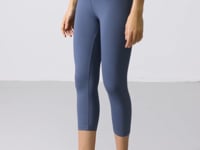 High Waist Slim Fit Narrow Leg Women's Capri Tights - 93097