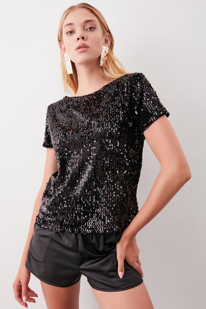 STAMP SEQUINED SHORT SLEEVE BLOUSE