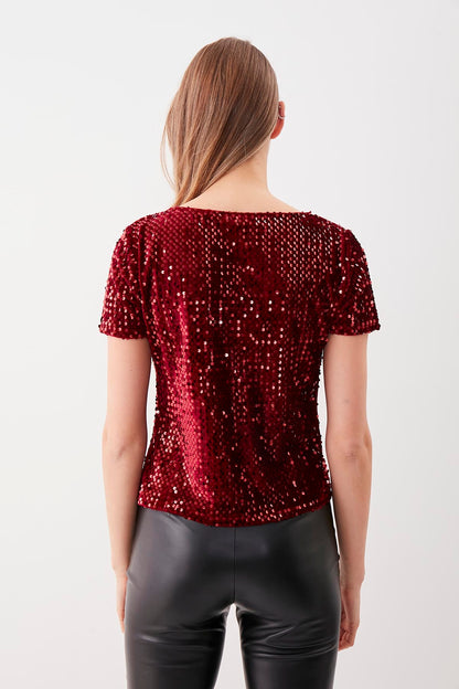 STAMP SEQUINED SHORT SLEEVE BLOUSE