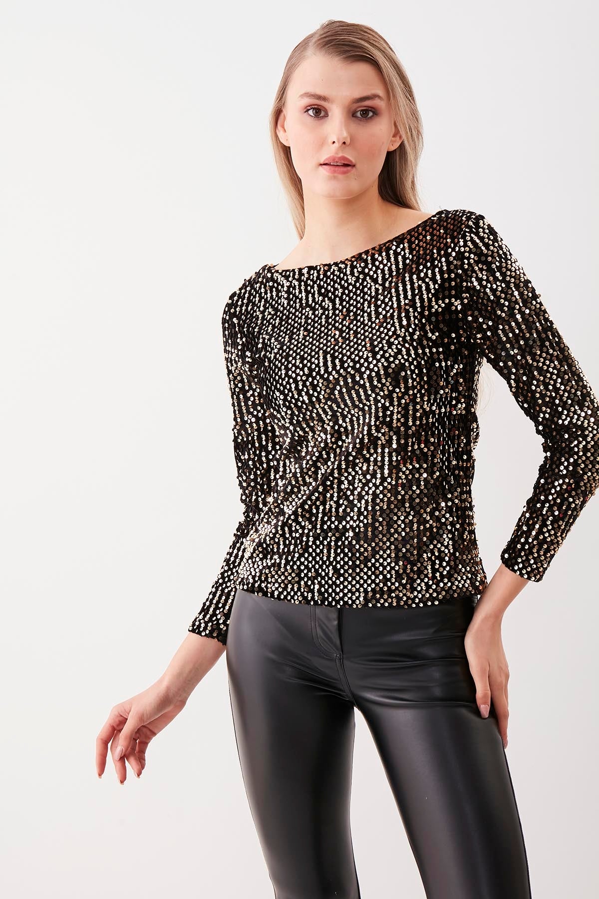 STAMP SEQUIN LONG SLEEVE BLOUSE