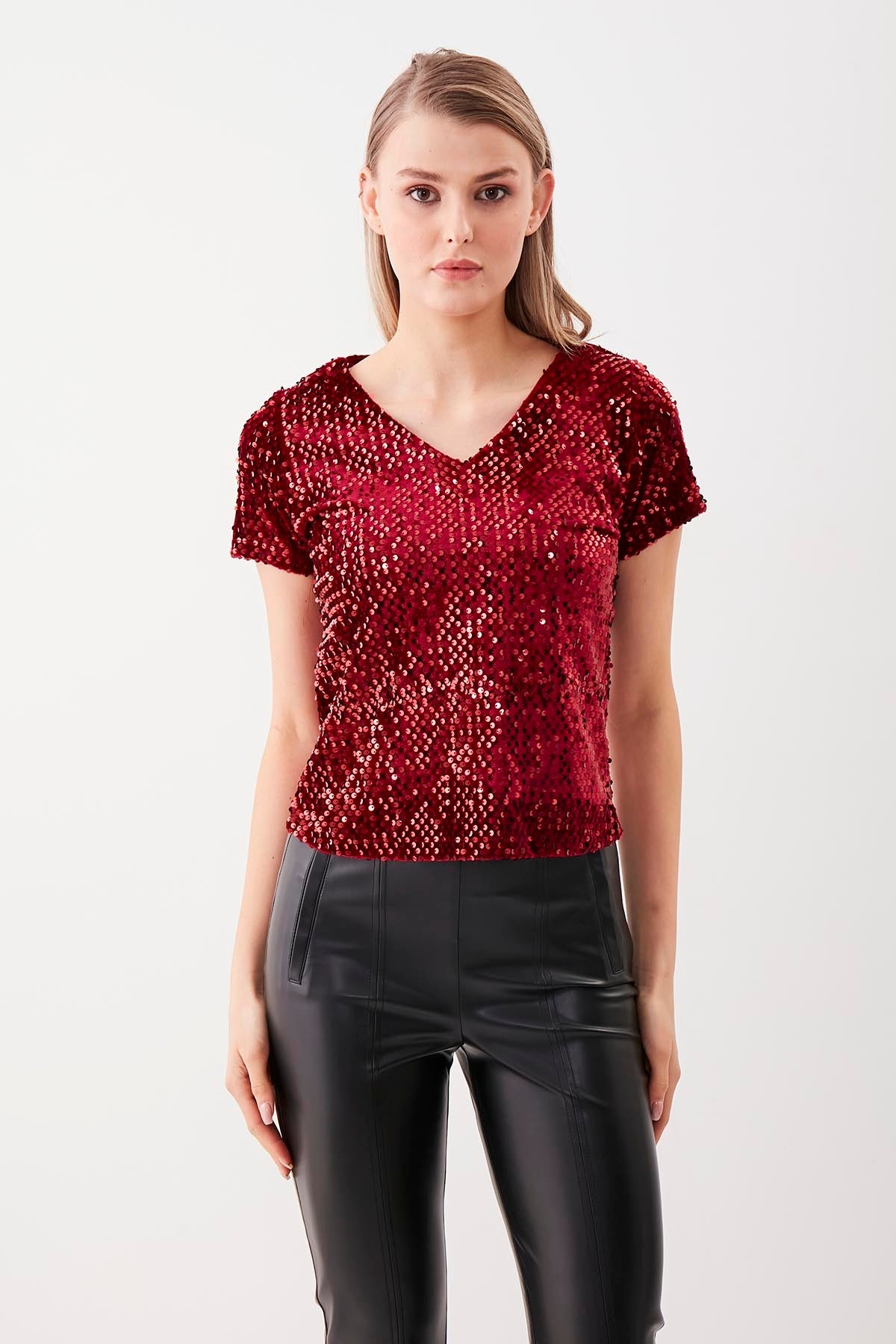 SEQUIN V COLLAR SHORT SLEEVE BLOUSE
