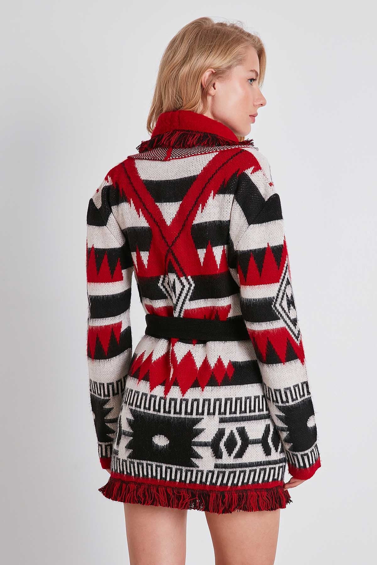 TASSEL PATTERN KNITTED CARDIGAN