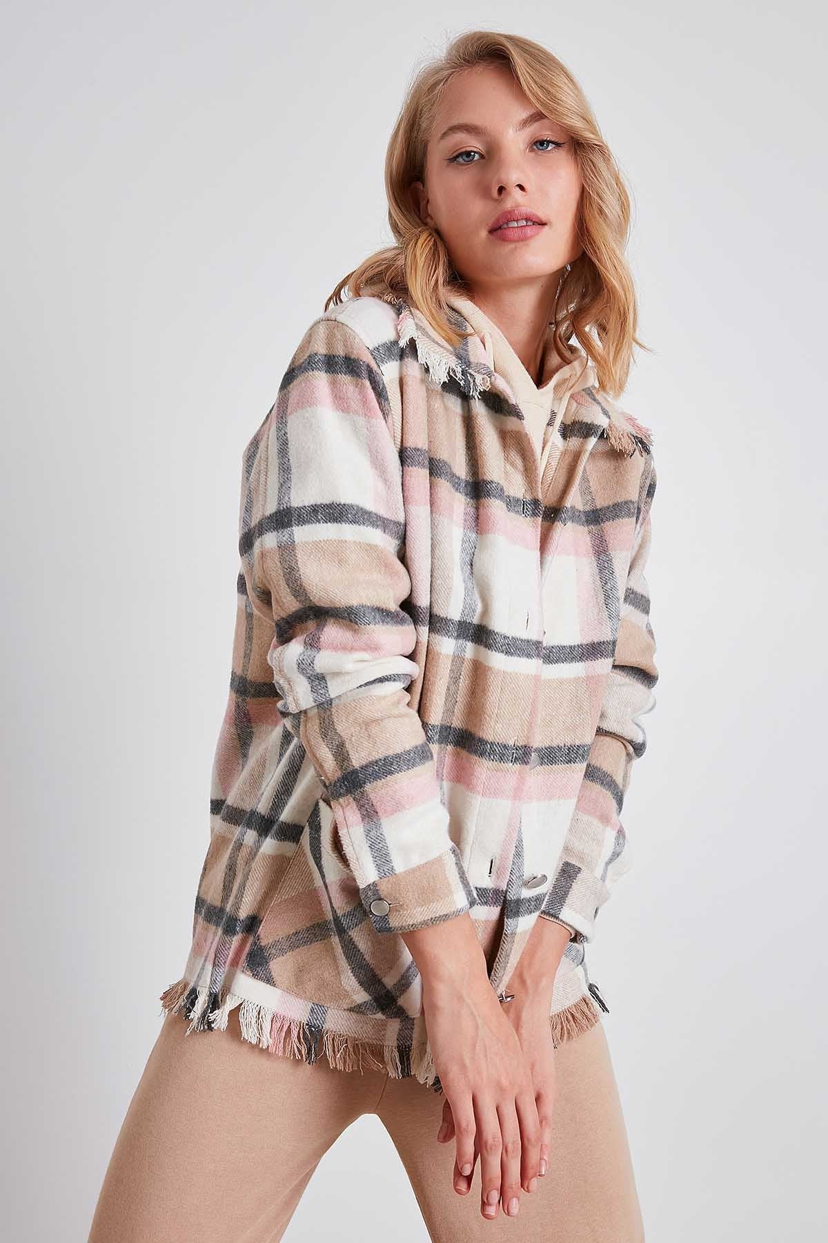 TASSEL LUMBERJACK SHIRT