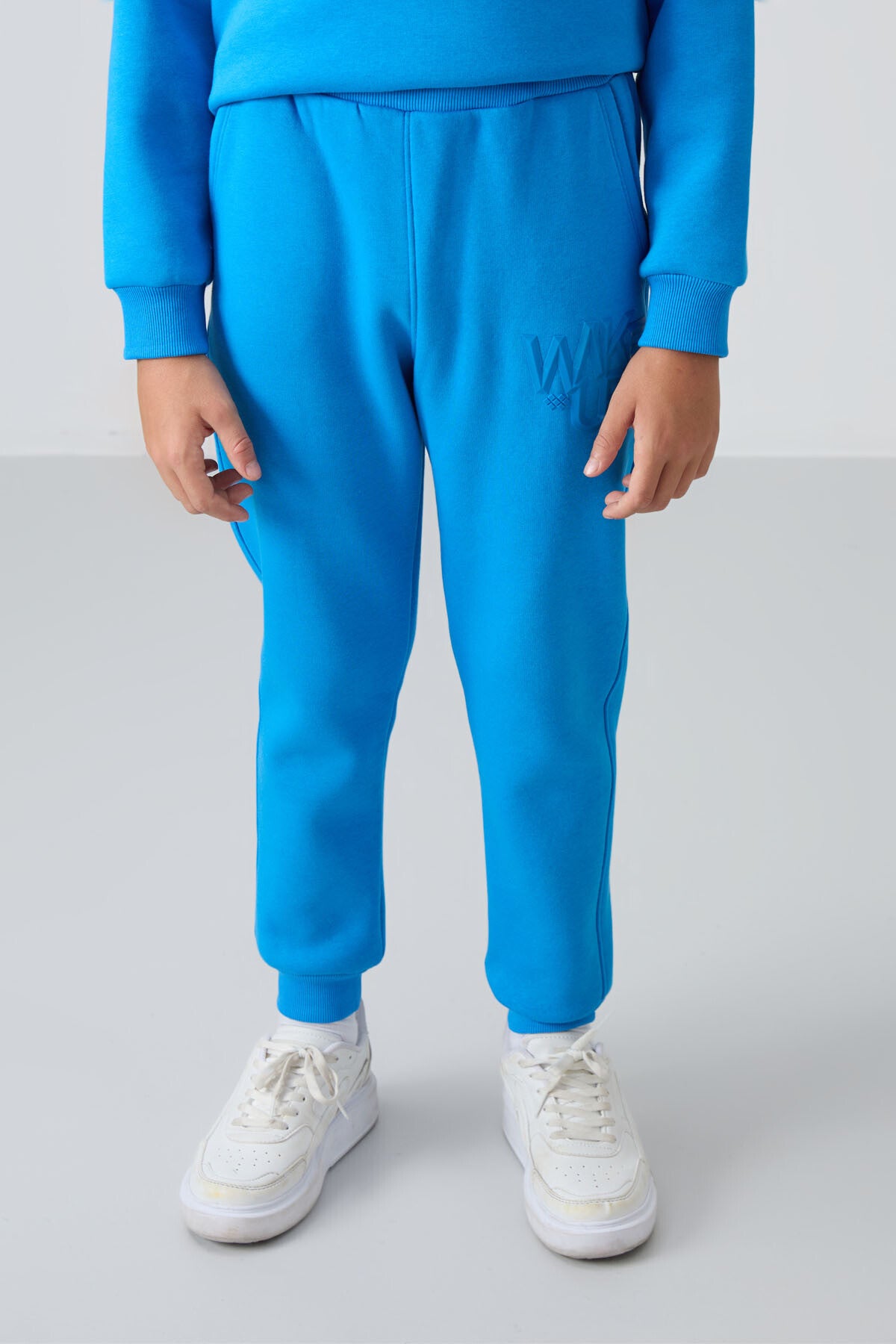 Cotton Thick Inner Fleece Soft Textured Standard Fit Printed Boys' Tracksuit Set - 11253