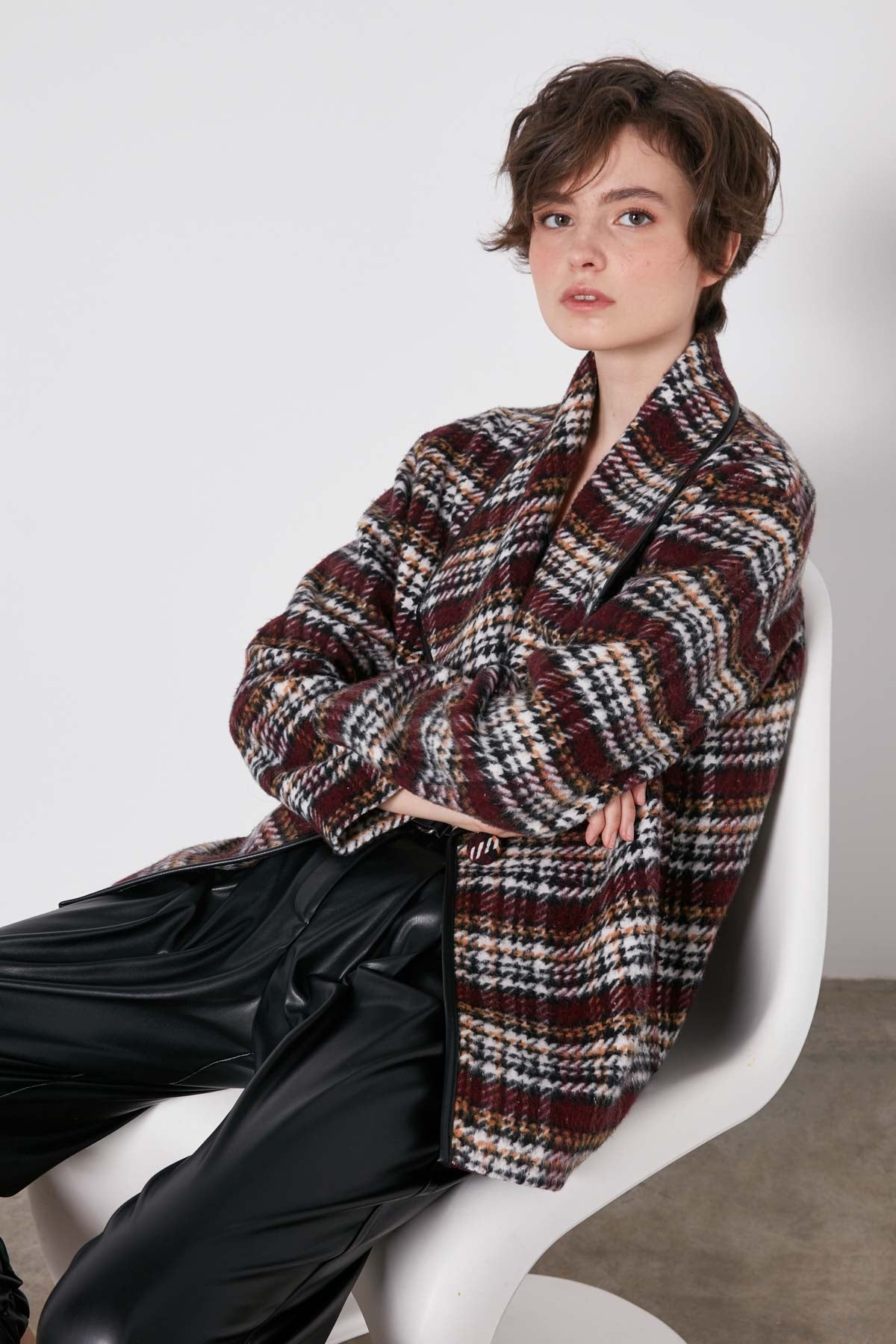 SAL COLLAR PLAID SHORT JACKET