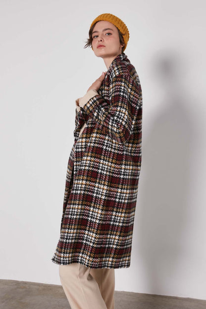 THE LONG JACKET WITH THE SHAWL COLLAR PLAID