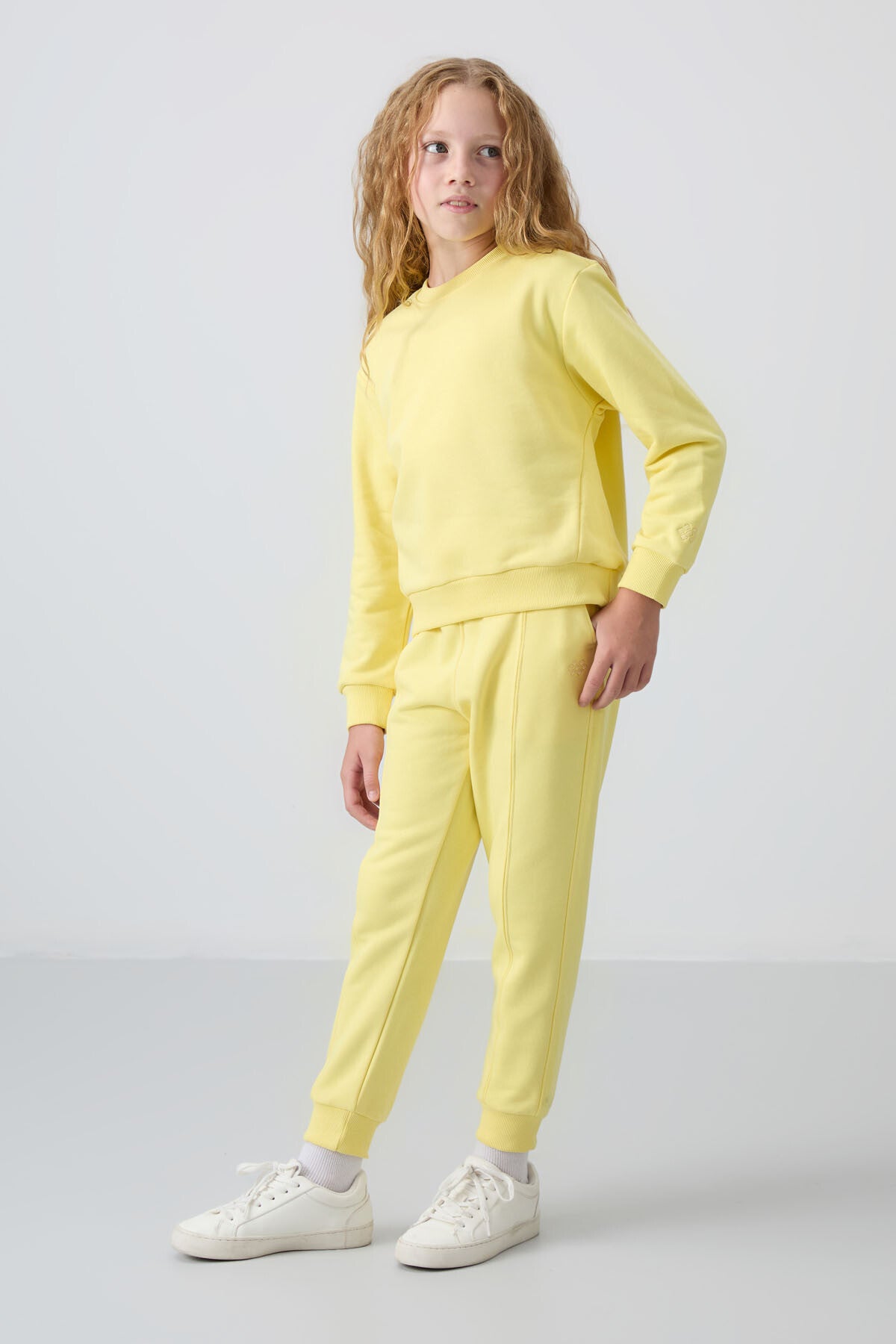 Yellow Cotton Fleece-Lined Soft Textured Oversize Embroidered Girls' Tracksuit Set - 75145