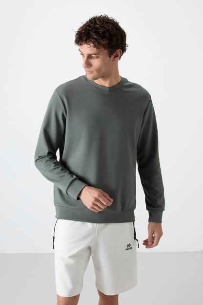 Standard Fit Basic O Collar Pack of 3 Black-Navy-Khaki Men's Sweatshirt 88053