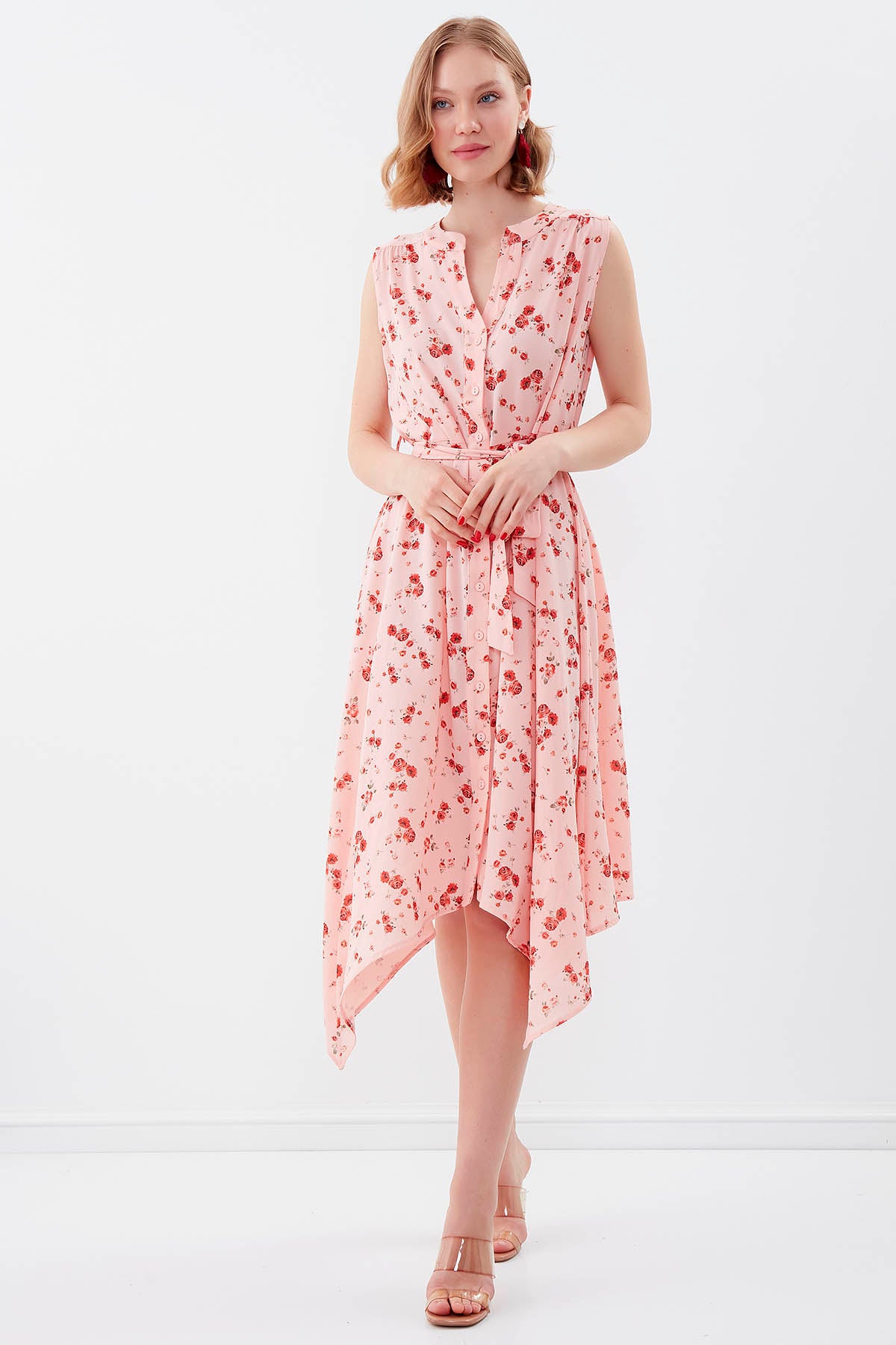 SLEEVELESS BELT-ATTACHED FLORAL DRESS
