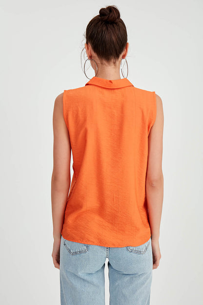 SLEEVELESS COLLAR FRONT BUTTON BLOUSE