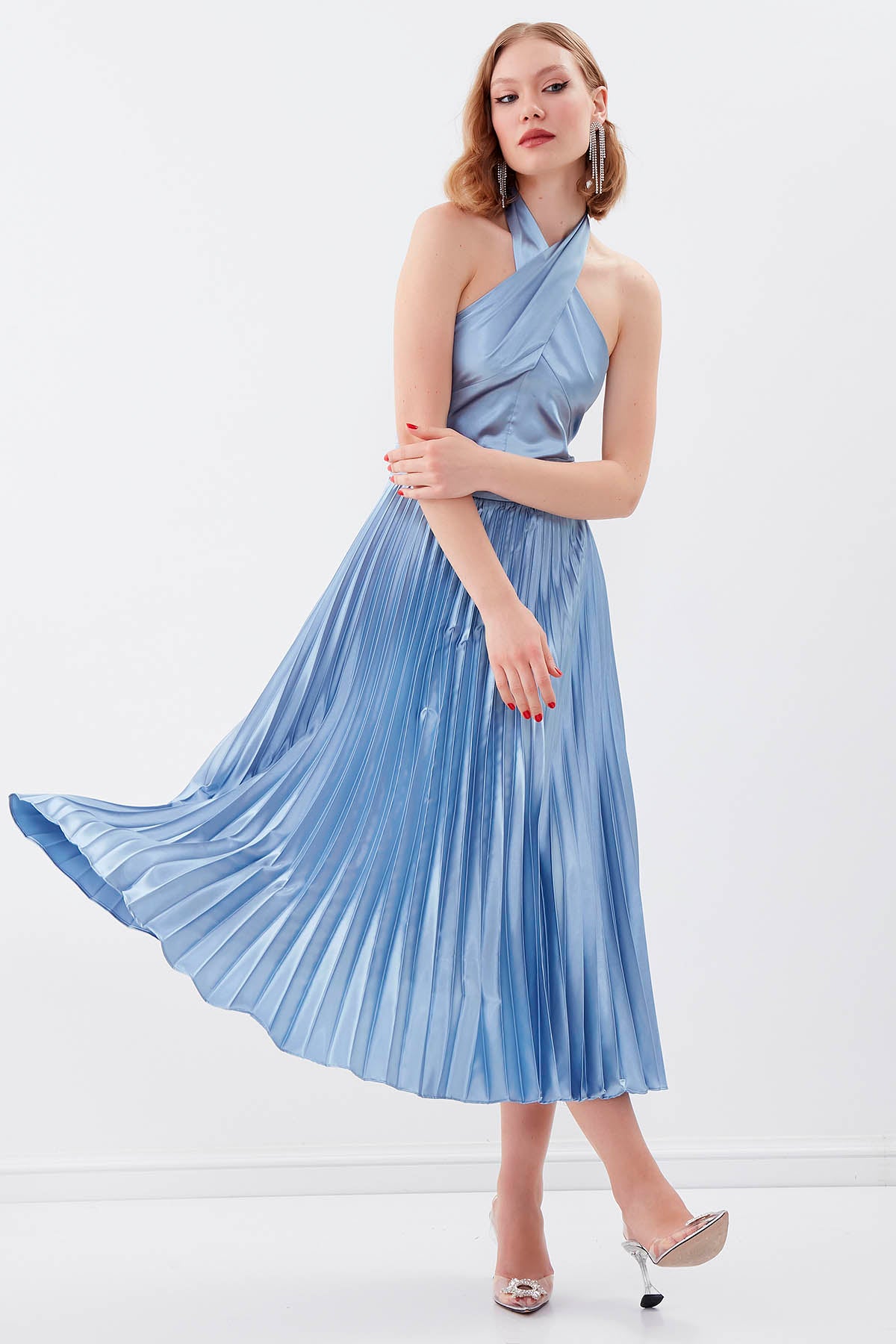 DRESS WITH BACKTOLOR NECK BINDING