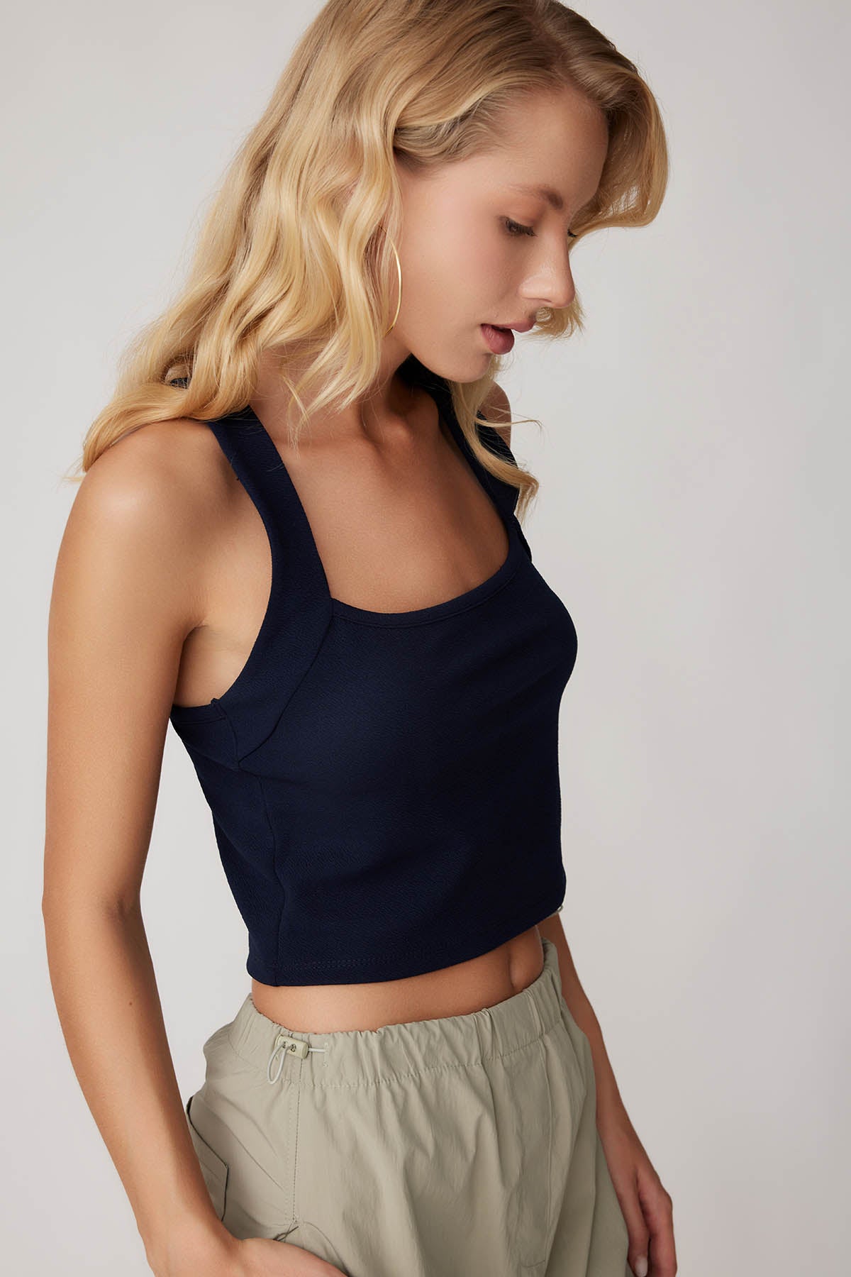 CROP BLOUSE