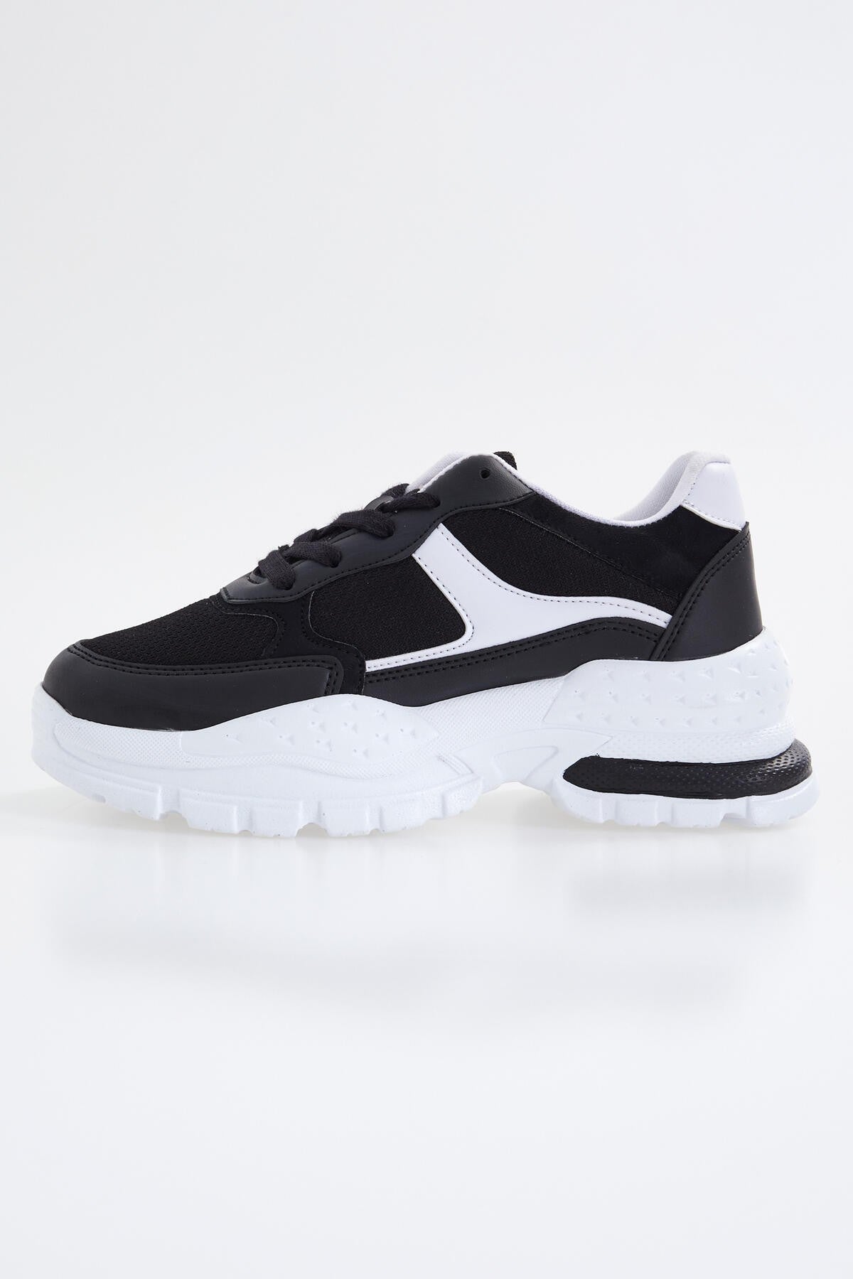 Black Laced High Sole Daily Women's Sneakers - 89077