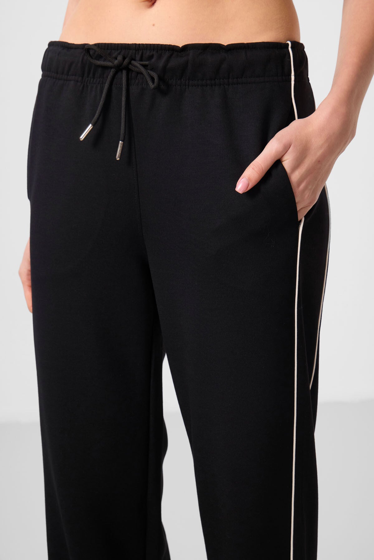 Black Soft Textured Side Panel Detailed Wide Leg Women's Palazzo Trousers - 94669