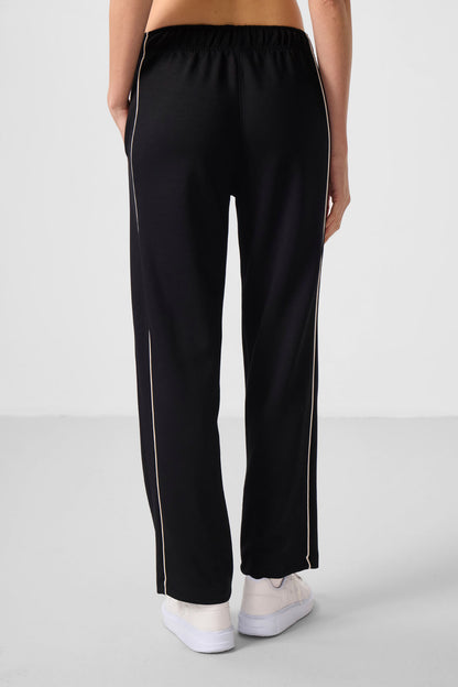 Black Soft Textured Side Panel Detailed Wide Leg Women's Palazzo Trousers - 94669