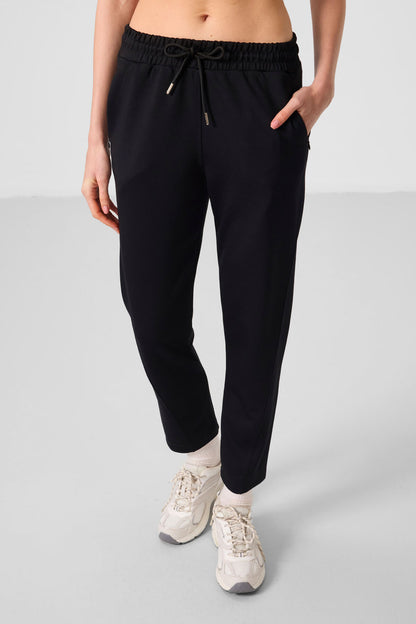 Black Soft Textured Hidden Zipper Slim Leg Women's Trousers - 94668