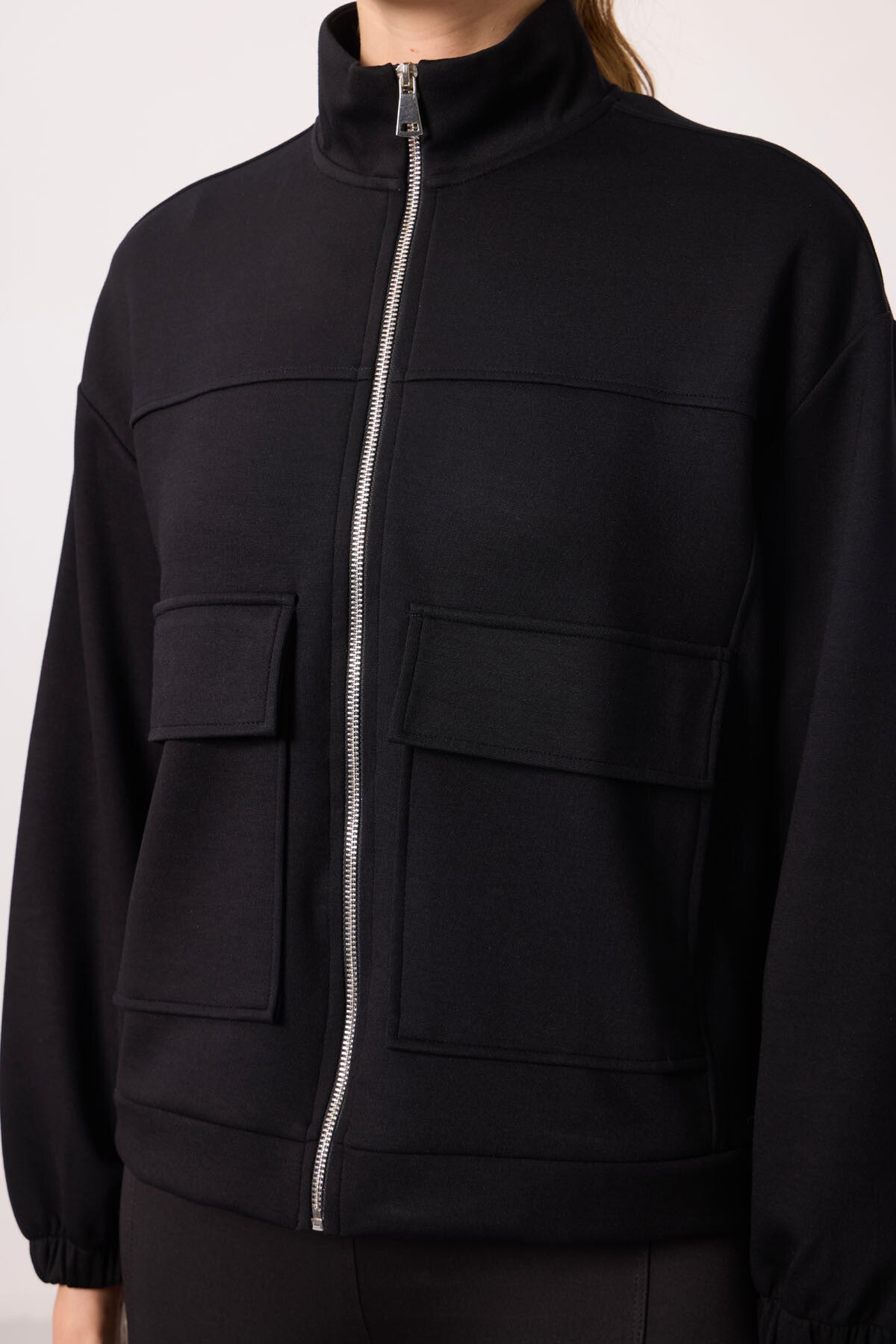 Black Soft Textured High Collar Oversize Cargo Pocket Women's Crop Top Sweatshirt - 97301
