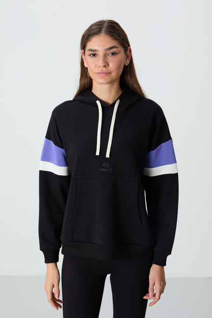 Black Compact Cotton Thick Smooth Textured Hooded Oversize Fit Women's Sweatshirt - 97290