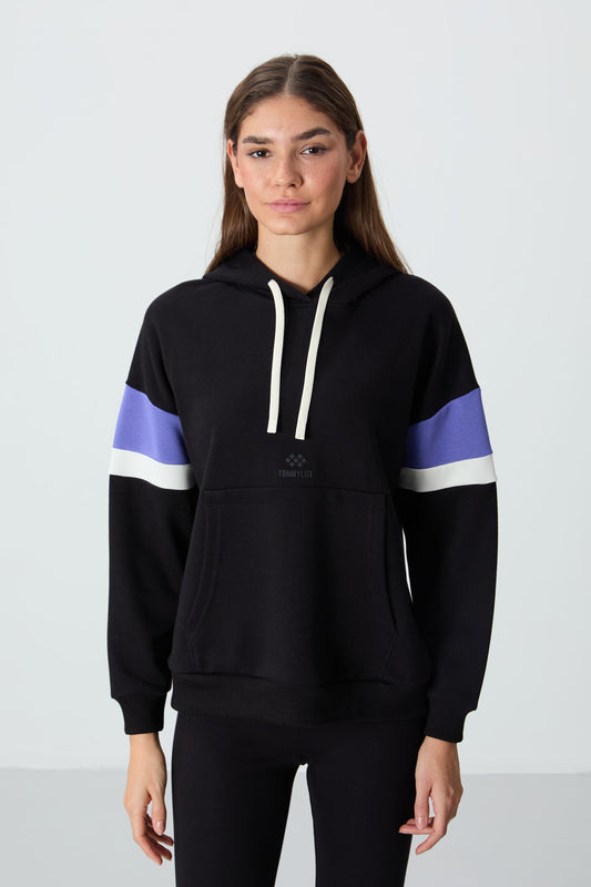 Black Compact Cotton Thick Smooth Textured Hooded Oversize Fit Women's Sweatshirt - 97290