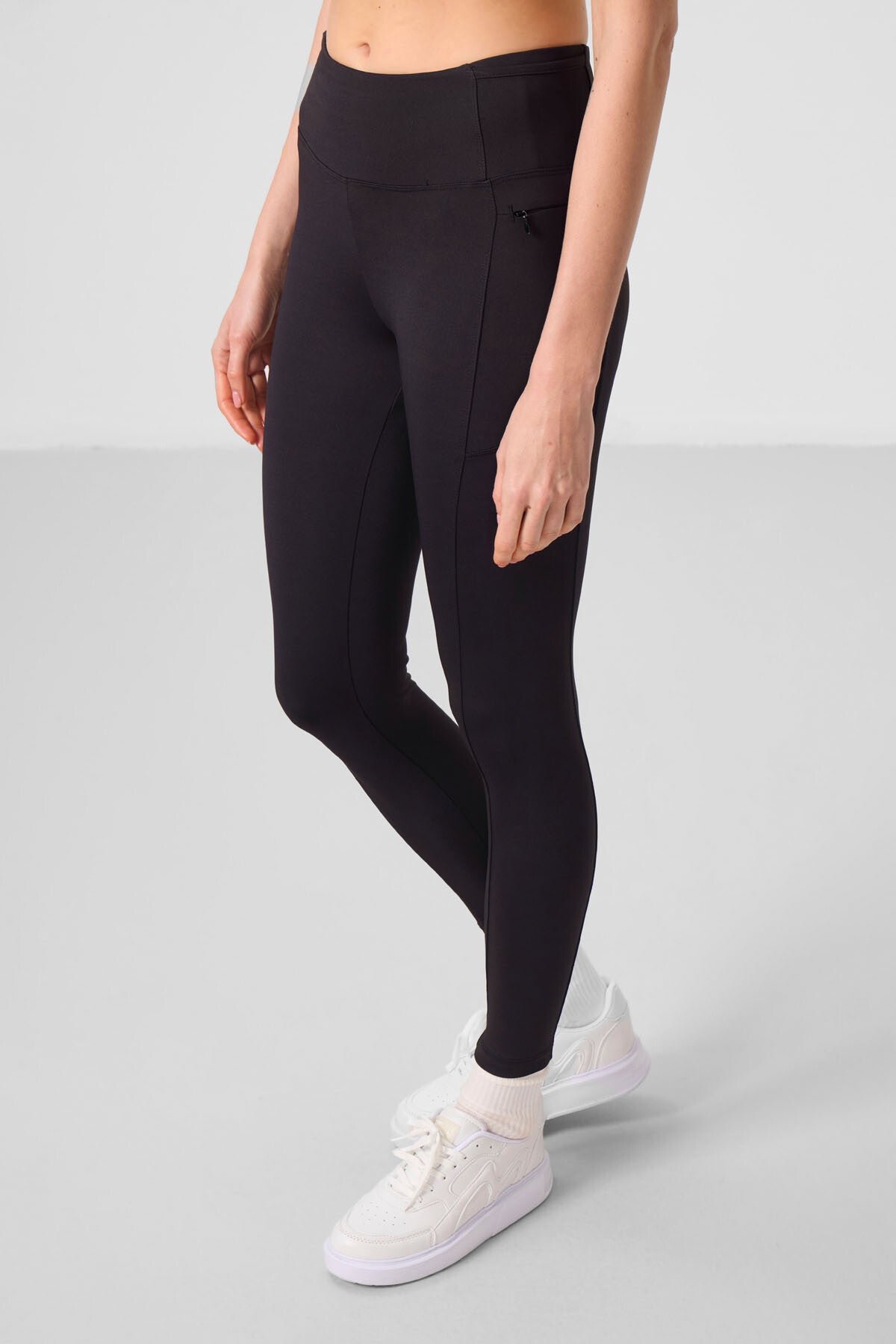 Black Polyester Flexible Standard Fit Performance Women's Tights - 94667