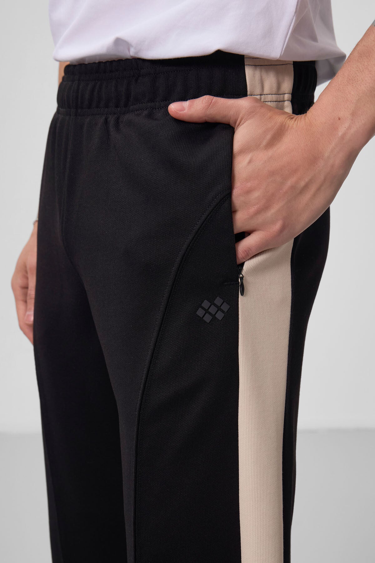 Black-Beige Textured Surface Standard Fit Palazzo Men's Trousers - 82171