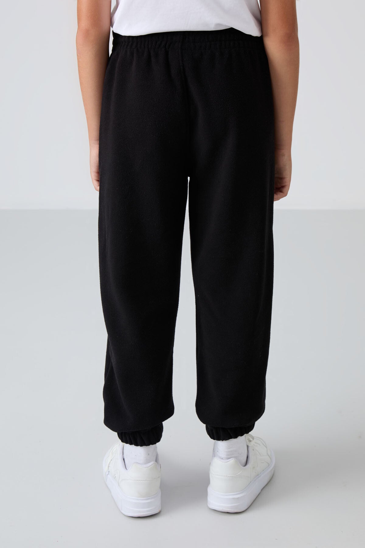 Black Thick Soft Textured Standard Fit Embroidered Fleece Boys' Tracksuit Bottom - 11220