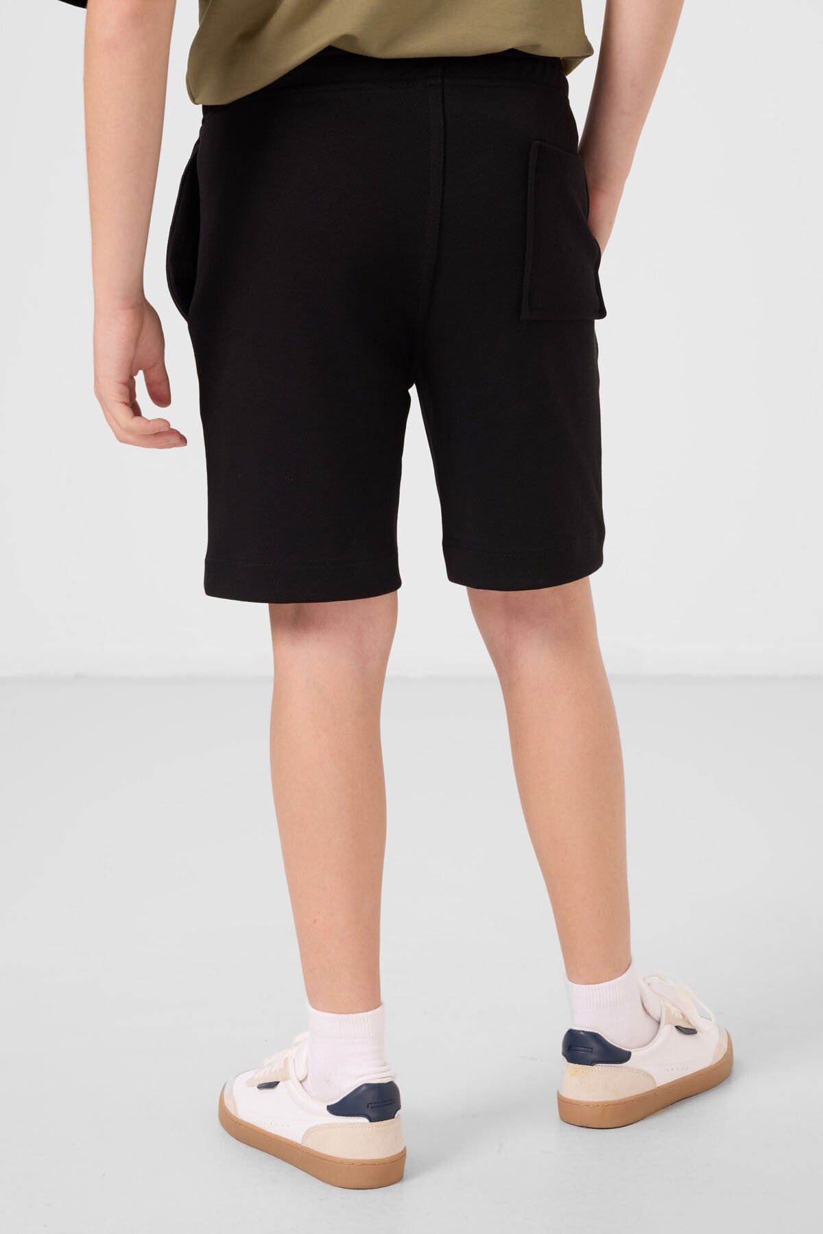 Black cotton soft cloth Standard Fit Basic shorts - 11293