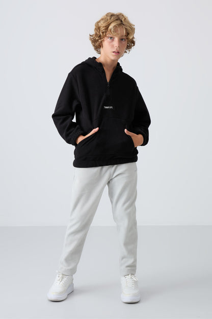 Black Thick Soft Textured Standard Fit Embroidered Fleece Boys' Sweatshirt - 11230